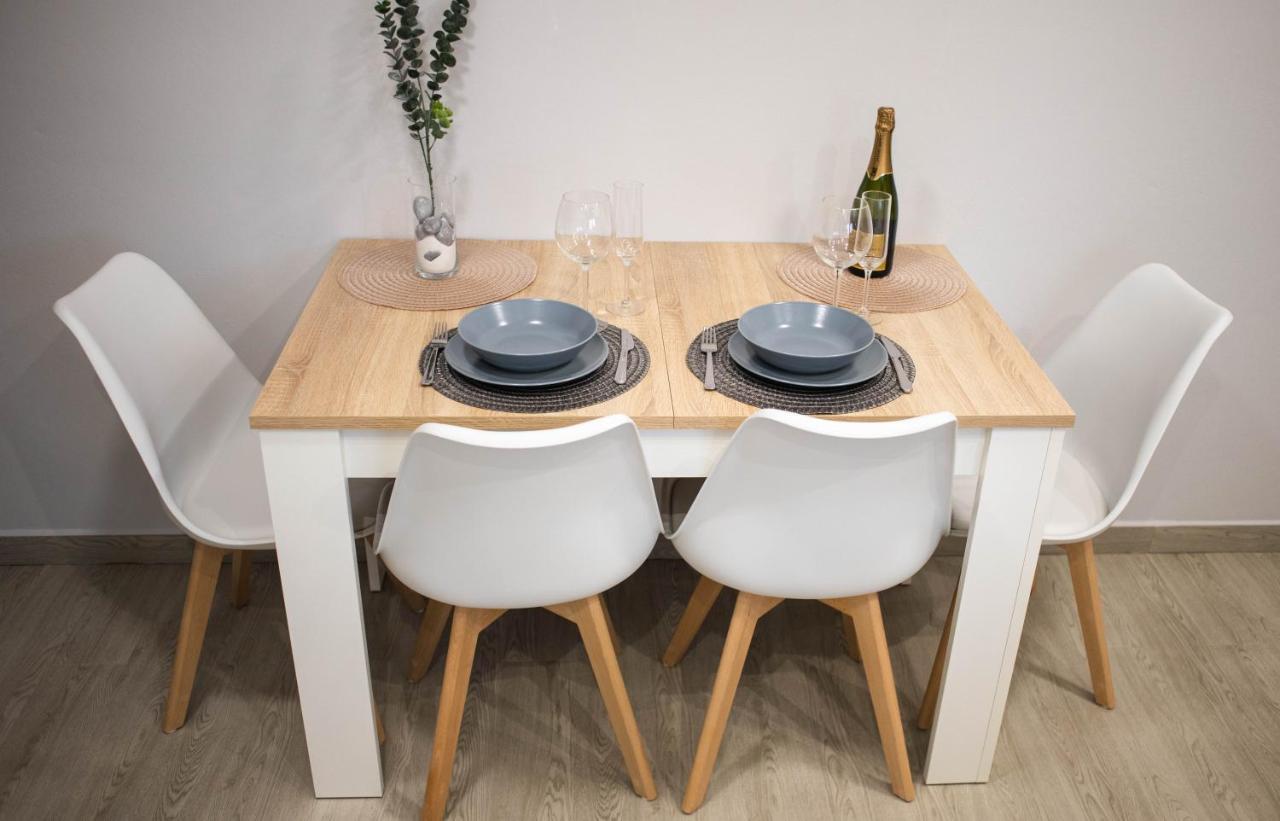 La Pequena Apartment เบเลซรูบิโอ ภายนอก รูปภาพ