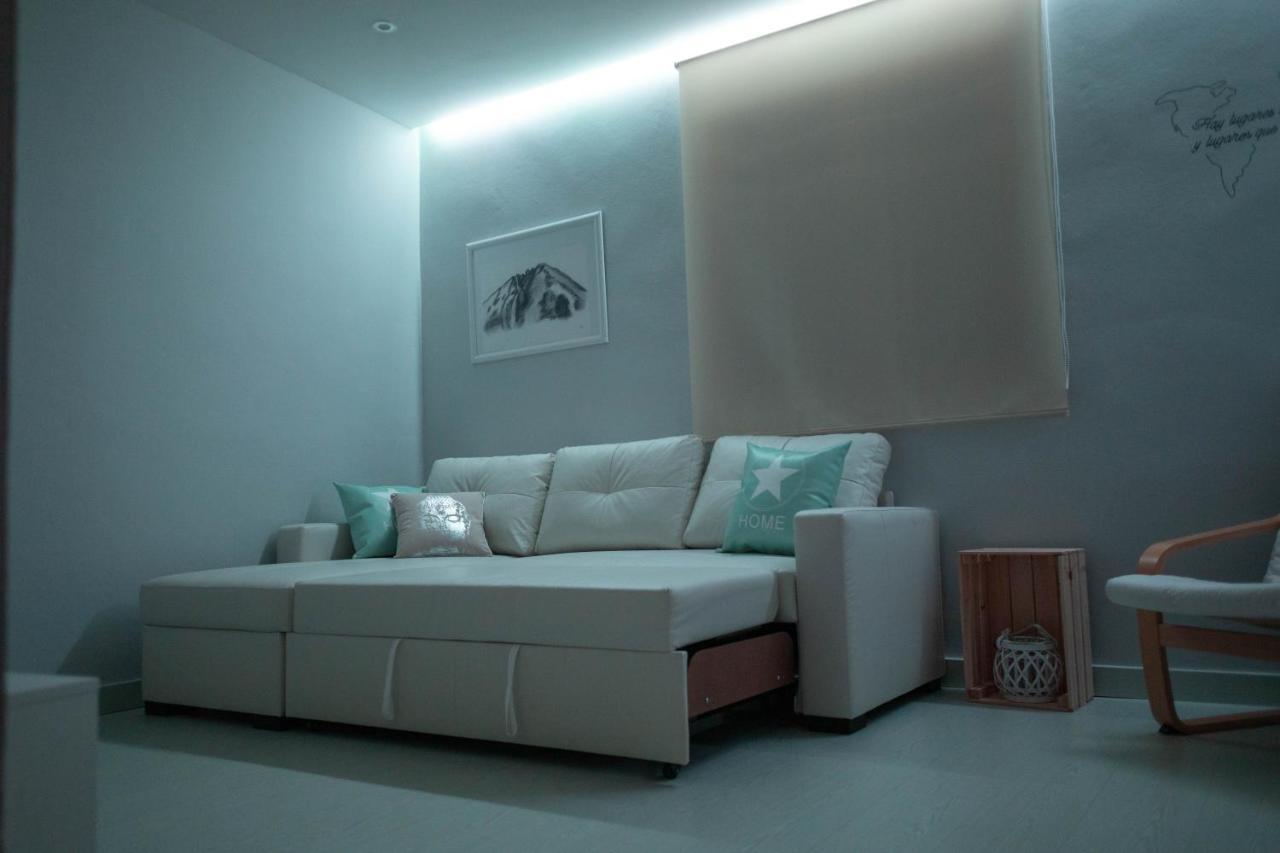 La Pequena Apartment เบเลซรูบิโอ ภายนอก รูปภาพ