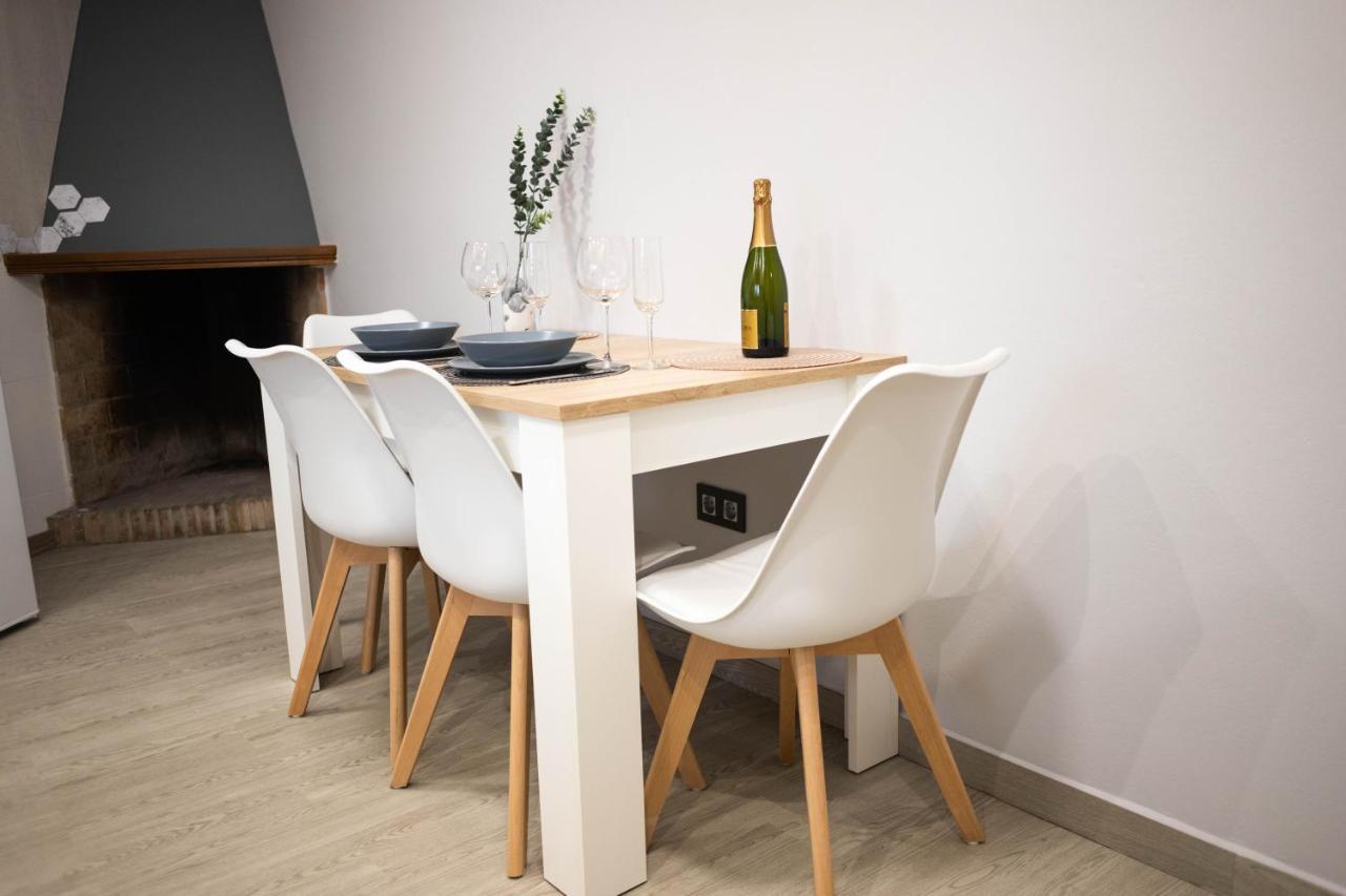 La Pequena Apartment เบเลซรูบิโอ ภายนอก รูปภาพ